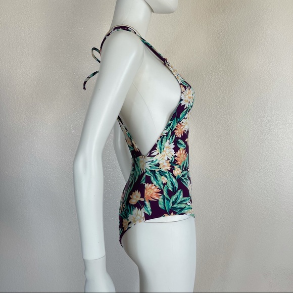 One piece XS floral swimsuit - Picture 5 of 12